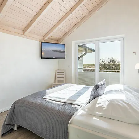 Holiday home Rotschenkel Dagebuell